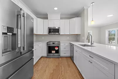 485 Blue Hills Parkway #49, Milton, MA 02186 - Photo 7