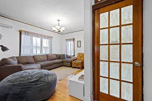 70 York St, Cambridge, MA 02141 - Photo 9