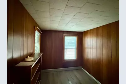 38 Mount Pleasant St #1, North Brookfield, MA 01535 - Photo 11