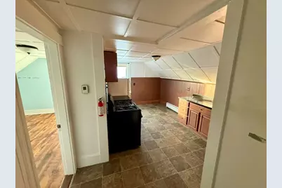 38 Mount Pleasant St #3, North Brookfield, MA 01535 - Photo 1