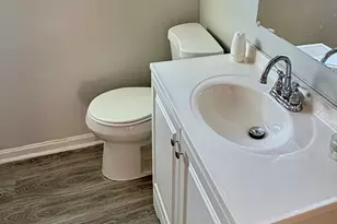 32 Quequechan St, Fall River, MA 02723 - Photo 5