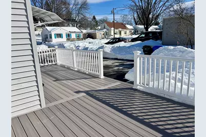 112 W Canton Cir, Springfield, MA 01104 - Photo 5