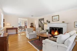 2 Canterbury Rd, Winchester, MA 01890 - Photo 5