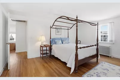 2 Canterbury Rd, Winchester, MA 01890 - Photo 25