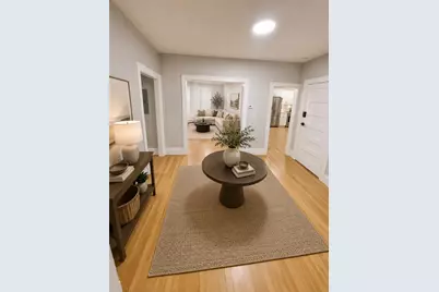 33 Oak St, Boston, MA 02136 - Photo 5