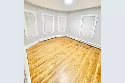 33 Oak St, Boston, MA 02136 - Photo 19