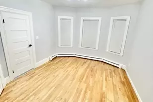 33 Oak St, Boston, MA 02136 - Photo 21