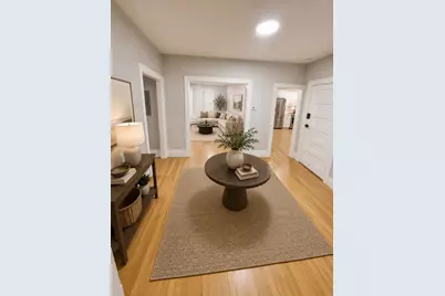 33 Oak St, Boston, MA 02136 - Photo 5