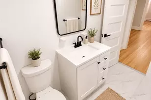33 Oak St, Boston, MA 02136 - Photo 13