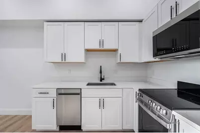 536 Broadway #201, Everett, MA 02149 - Photo 3