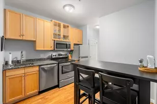 483 Beacon St, Boston, MA 02115 - Photo 1