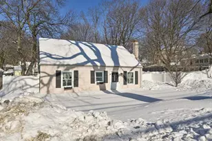 21 Forest St, Peabody, MA 01960 - Photo 27