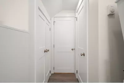 21 Forest St, Peabody, MA 01960 - Photo 17