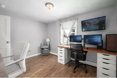 21 Forest St, Peabody, MA 01960 - Photo 9