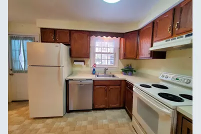 248 Camp St #N4, Yarmouth, MA 02673 - Photo 5