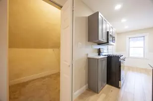 529 Adams, Boston, MA 02122 - Photo 3