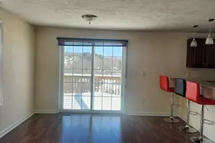 24 Bittersweet Blvd, Worcester, MA 01607 - Photo 5