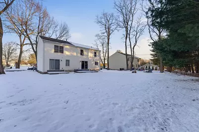 554-556 Franklin St Ext, Agawam, MA 01001 - Photo 5