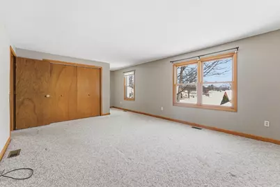 554-556 Franklin St Ext, Agawam, MA 01001 - Photo 11