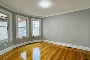 206 Winchester St, Brookline, MA 02446 - Photo 5