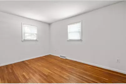 28 Patriot St, North Andover, MA 01845 - Photo 15