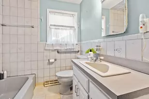 28 Patriot St, North Andover, MA 01845 - Photo 11