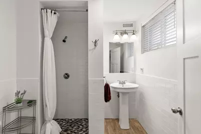 43 Kenmere Rd #1, Medford, MA 02155 - Photo 29