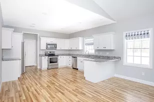 20 Nantucket Dr, Mattapoisett, MA 02739 - Photo 7