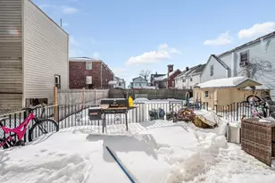 27-29 Fifth St, Lowell, MA 01850 - Photo 15