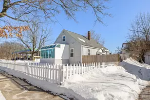 4 Seneca St, Springfield, MA 01151 - Photo 27