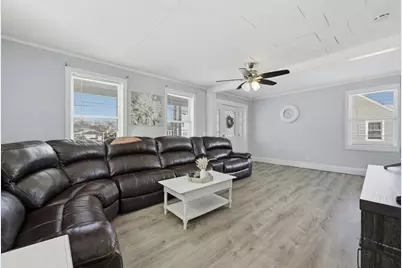 10 Liberty St, Taunton, MA 02718 - Photo 5