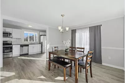 10 Liberty St, Taunton, MA 02718 - Photo 13