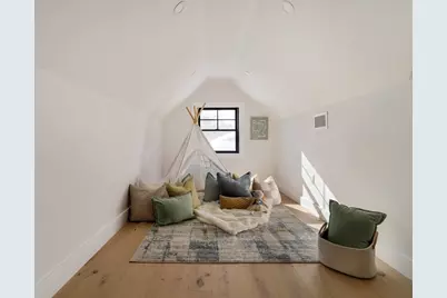 710 Watertown Street #710, Newton, MA 02460 - Photo 31