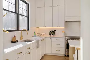 710 Watertown St, Newton, MA 02460 - Photo 5