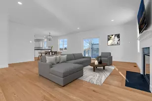 62 High St, Stoneham, MA 02180 - Photo 3