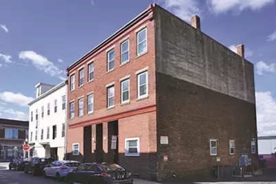 29 Lambert St #3R, Cambridge, MA 02141 - Photo 1
