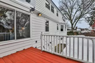 67 Woodcrest Dr, Wakefield, MA 01880 - Photo 39