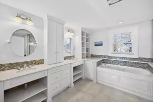 357 Lakeside Dr W, Barnstable, MA 02632 - Photo 11