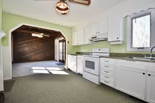 23 Oliveira Ave, Acushnet, MA 02743 - Photo 13
