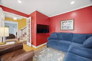 19 Crapo St, Taunton, MA 02780 - Photo 17