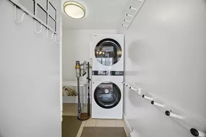 19 Crapo St, Taunton, MA 02780 - Photo 17