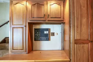 220 Mt Vernon St, New Bedford, MA 02740 - Photo 7