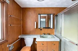 220 Mt Vernon St, New Bedford, MA 02740 - Photo 17