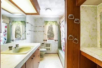 220 Mount Vernon St, New Bedford, MA 02740 - Photo 13