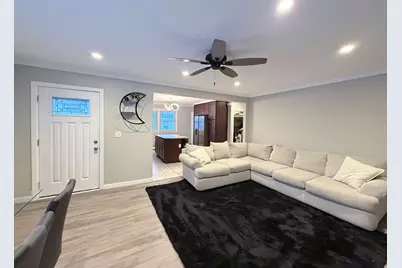 43 Frankton Ave, Brockton, MA 02301 - Photo 3