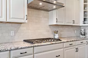 40 Phoebe St, Methuen, MA 01844 - Photo 13