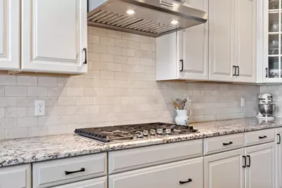 40 Phoebe St #101, Methuen, MA 01844 - Photo 11