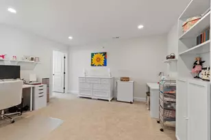 40 Phoebe St, Methuen, MA 01844 - Photo 23