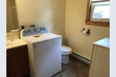 711 Main Street #1, Amherst, MA 01002 - Photo 3