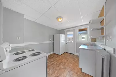 25 Fifth Ave #4, Quincy, MA 02169 - Photo 5